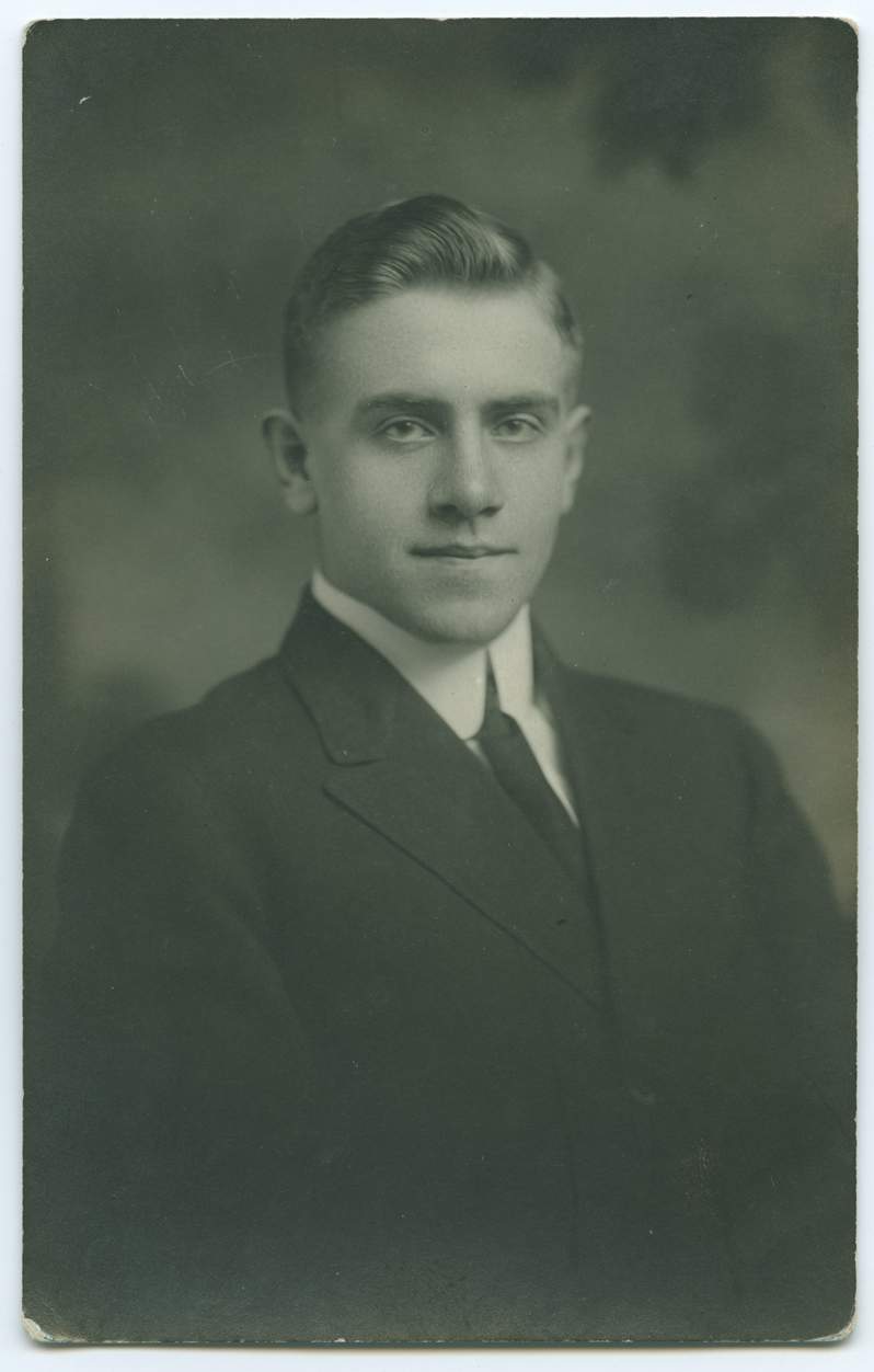 William Morley Vernon (1894 - 1964) Profile